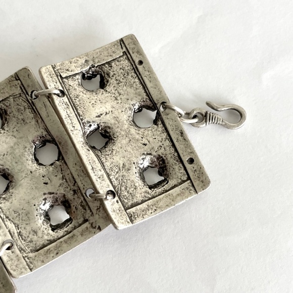 Vintage Artisan Handmade Hammered Silver Metal Cuff Bracelet - Picture 15 of 17